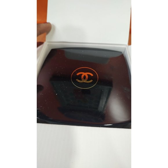 Vintage NOS Chanel NO. 5 Body Powder - Picture 9 of 16